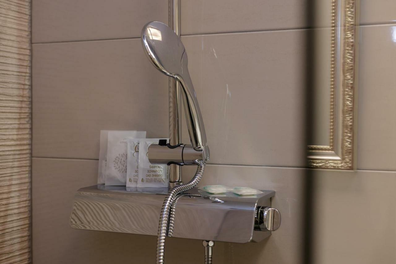 פודסטראנה Luxury Apartments Argola מראה חיצוני תמונה