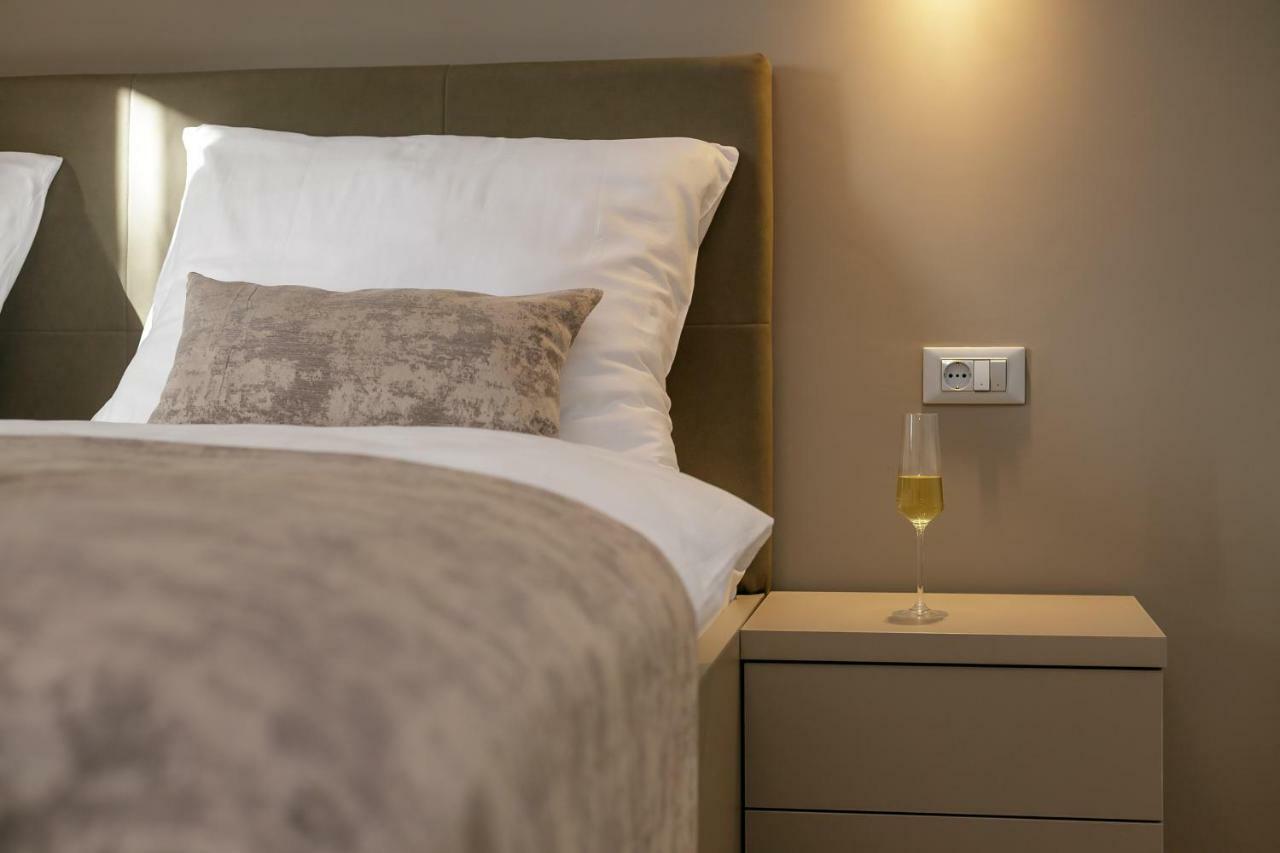 פודסטראנה Luxury Apartments Argola מראה חיצוני תמונה