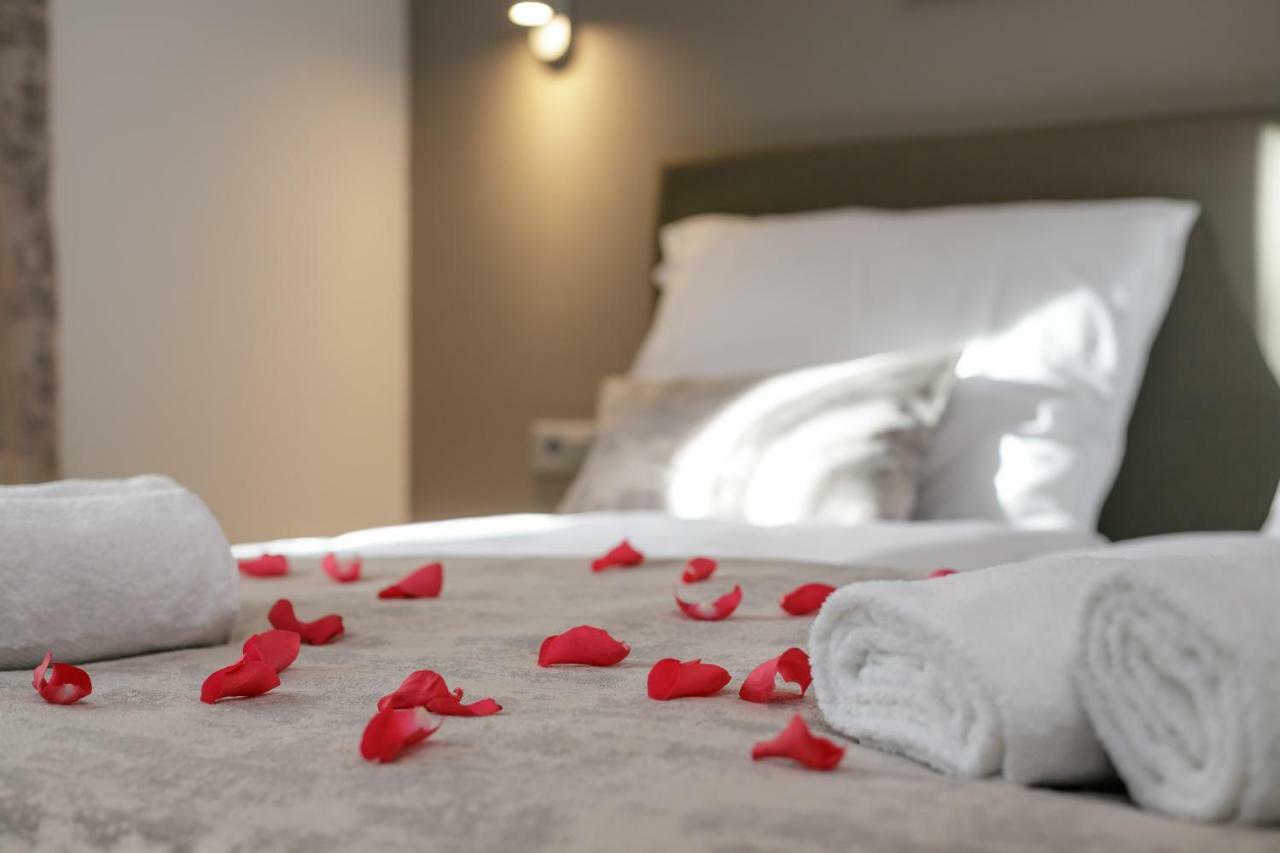 פודסטראנה Luxury Apartments Argola מראה חיצוני תמונה