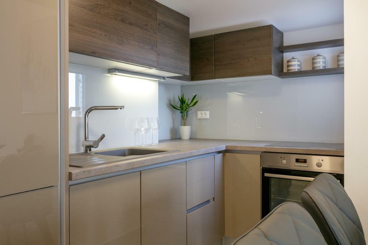 פודסטראנה Luxury Apartments Argola מראה חיצוני תמונה