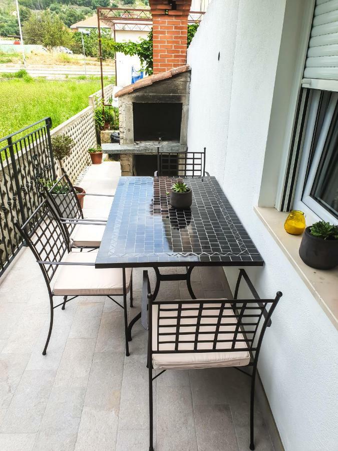 פודסטראנה Luxury Apartments Argola מראה חיצוני תמונה