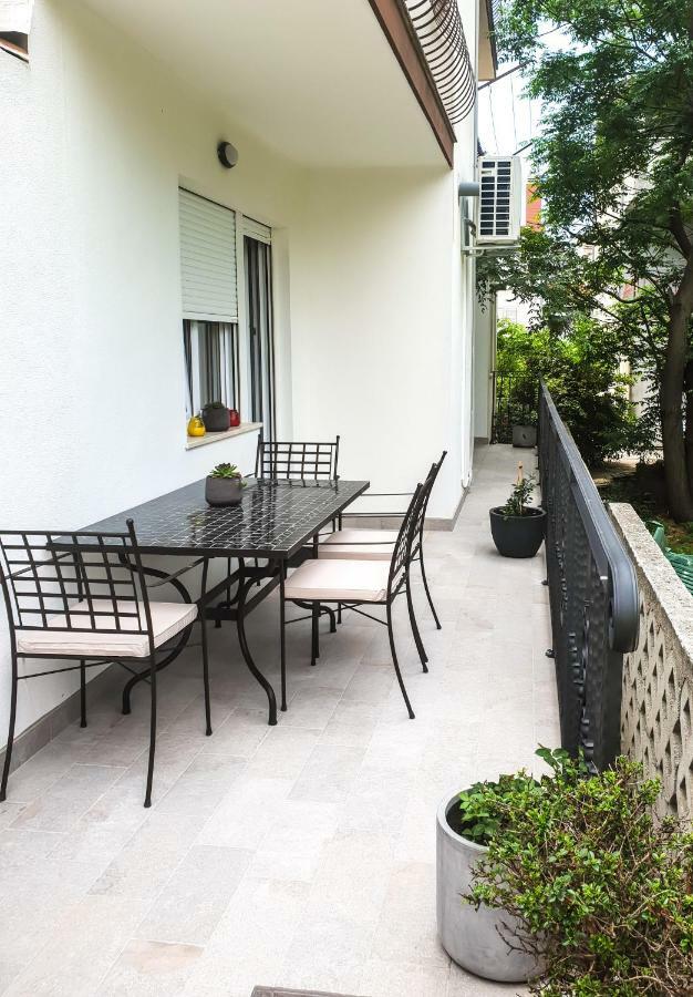 פודסטראנה Luxury Apartments Argola מראה חיצוני תמונה