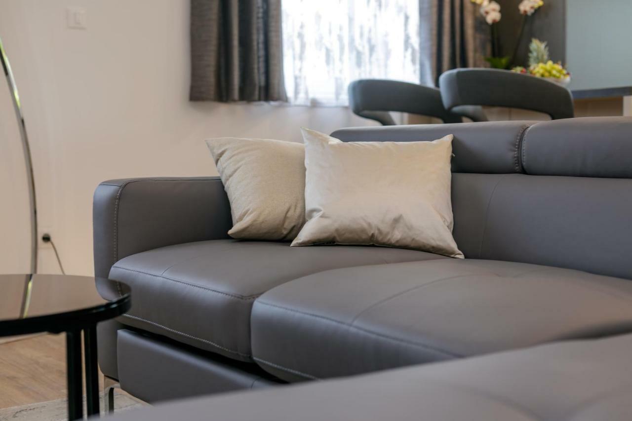 פודסטראנה Luxury Apartments Argola מראה חיצוני תמונה